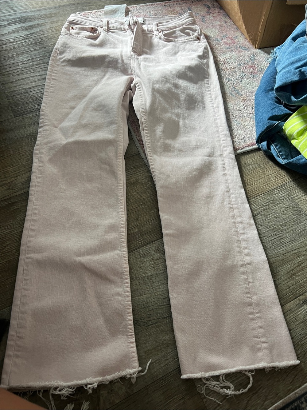 Zara Light Blush Wide Leg Jeans with Raw Hem